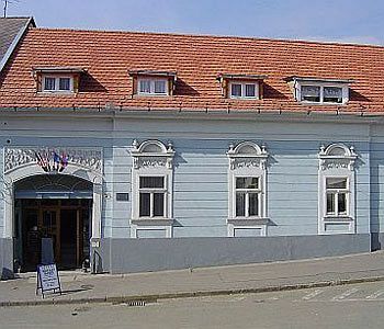Várkapu Panzió Eger Exterior foto